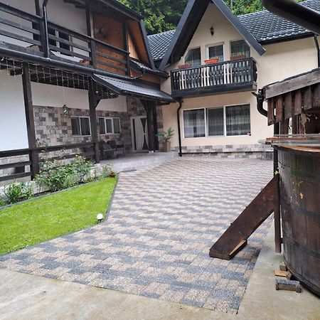 Villa Casa Raul Rucăr Exterior foto